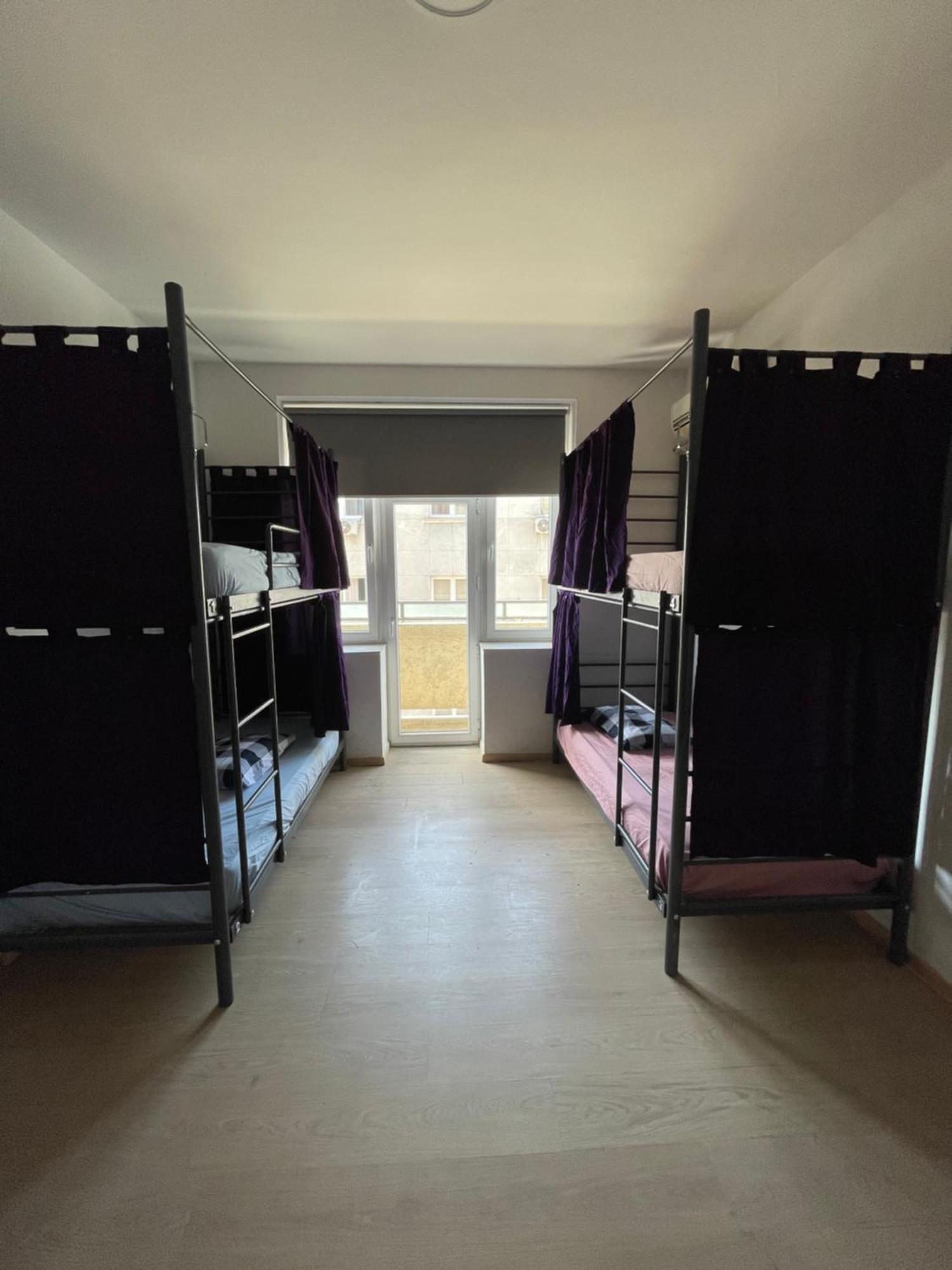 Newborn Comfort Hostel The Biggest Hostel Of Town With Best Location 프리슈티나 외부 사진