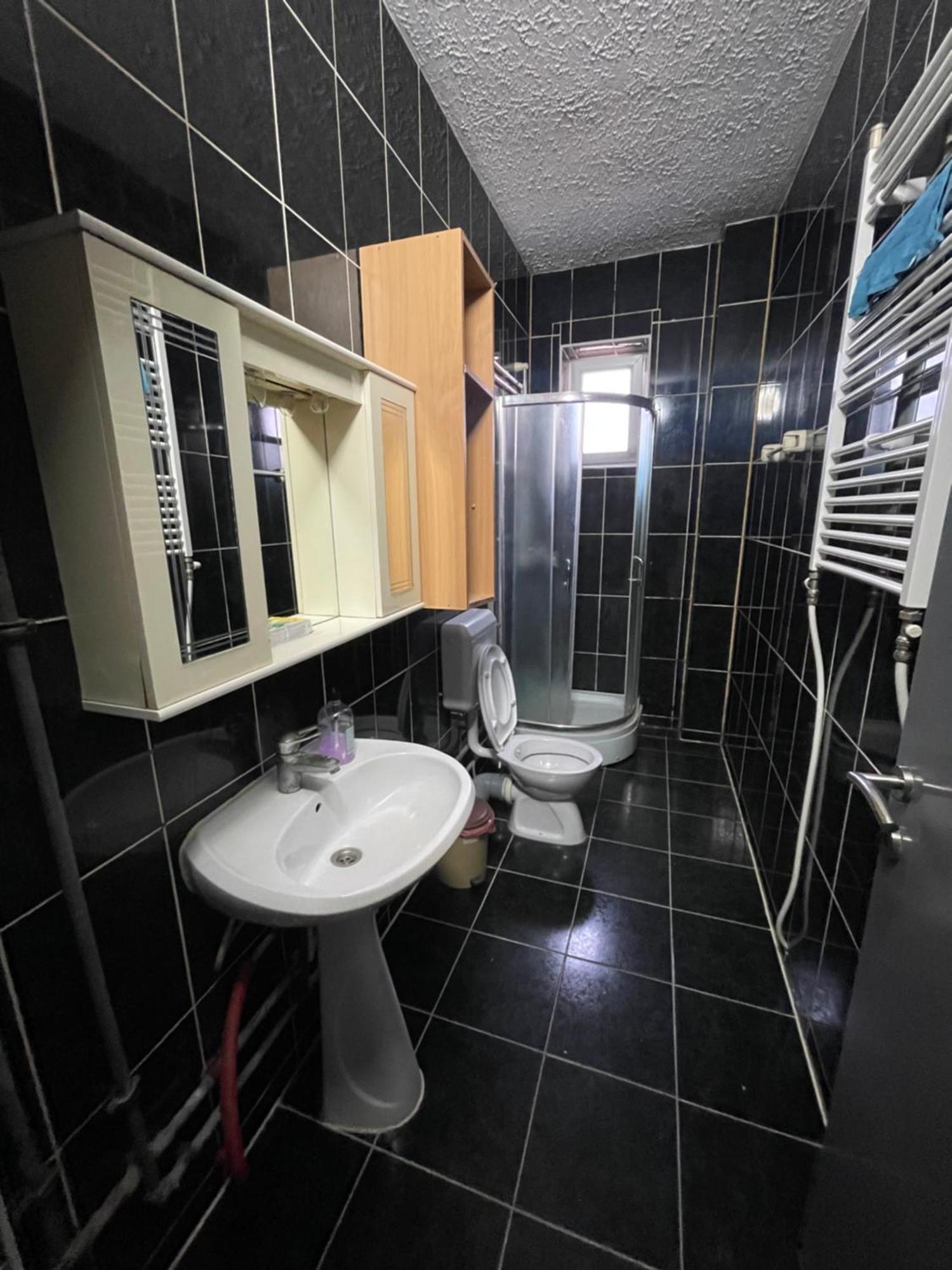 Newborn Comfort Hostel The Biggest Hostel Of Town With Best Location 프리슈티나 외부 사진